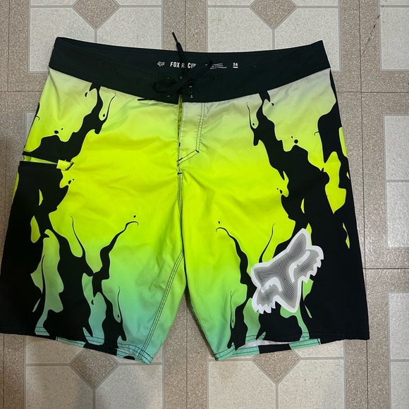Fox Men's Swim Board Shorts - Black and Green - Picture 1 of 3